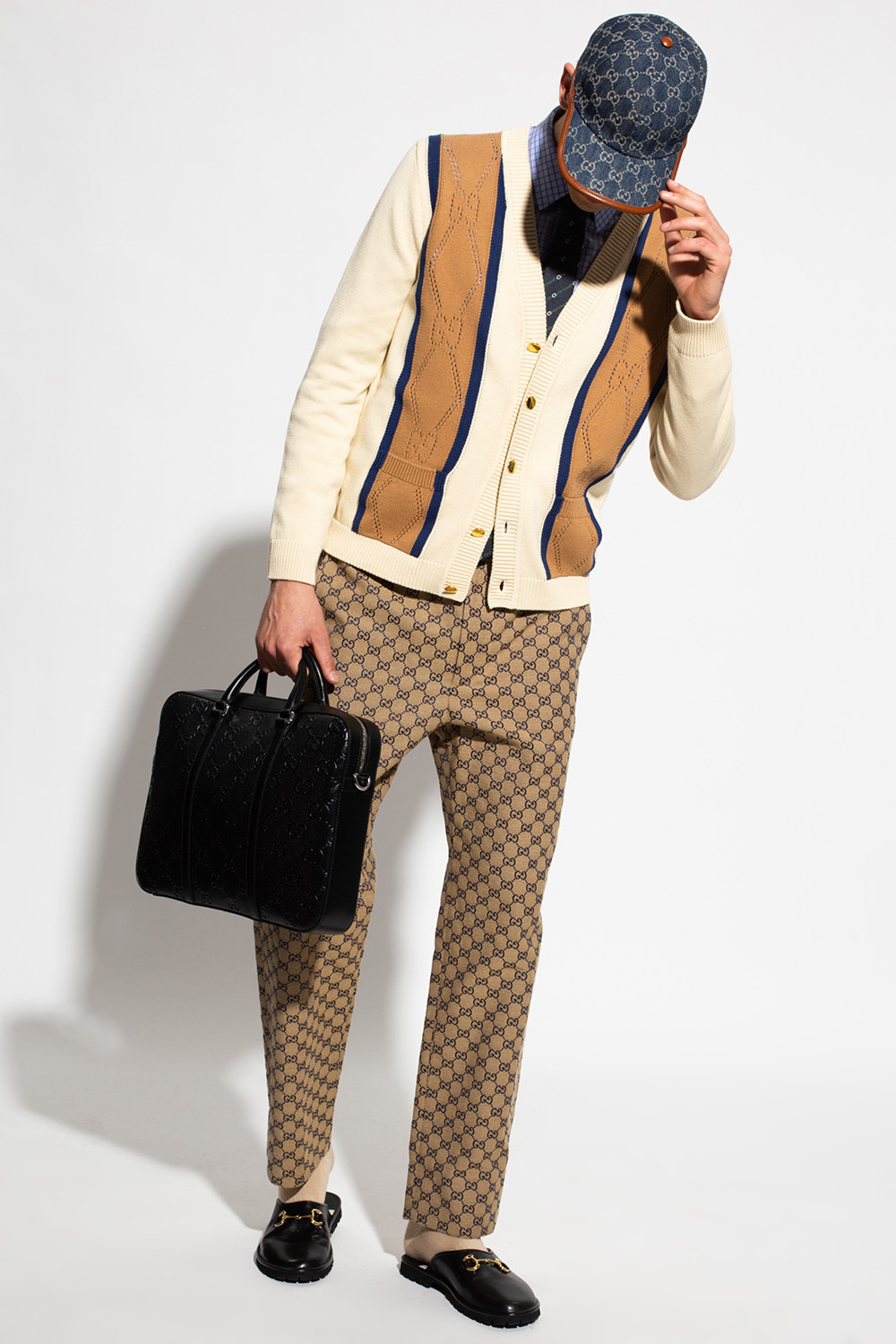 Trousers with logo Gucci - SchaferandweinerShops Oman Trousers with logo Gucci - SchaferandweinerShops Oman